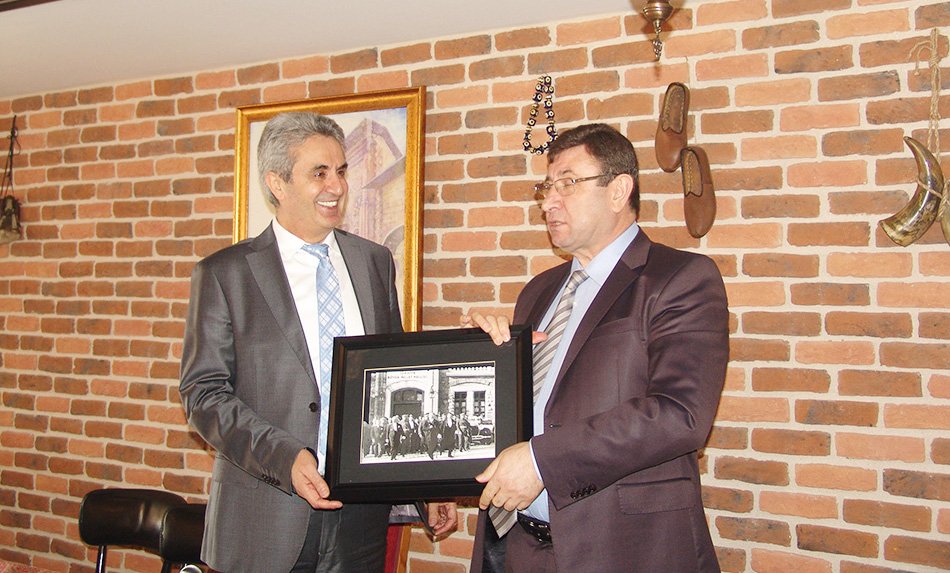 Hasan Sezgin, Türkel'e Plaket
